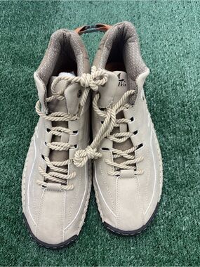 Men's Neutral Beige Outdoor Sneakers